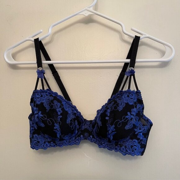 EUC Frederick's of Hollywood Push Up  Water Bra 34A - Picture 2 of 10